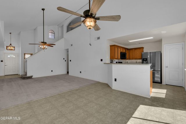 2705 SNOWY ROCK Place, El Paso, TX 79938