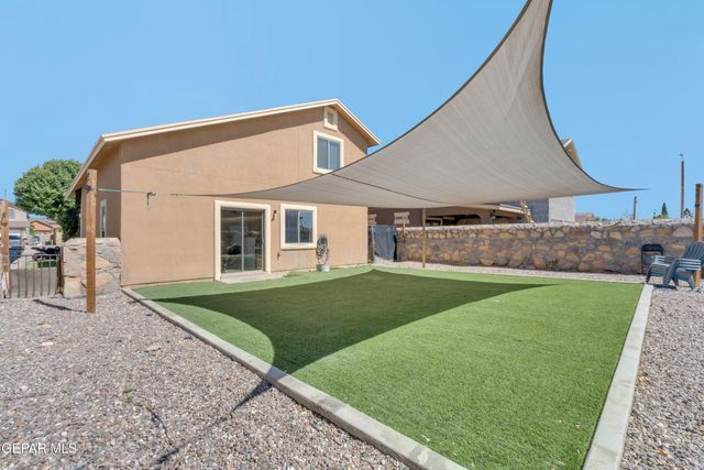 2705 SNOWY ROCK Place, El Paso, TX 79938