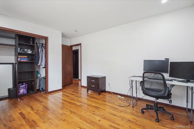 322 Lakeview Street, Mahopac, NY 10541