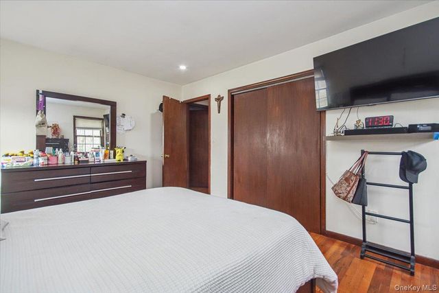 322 Lakeview Street, Mahopac, NY 10541