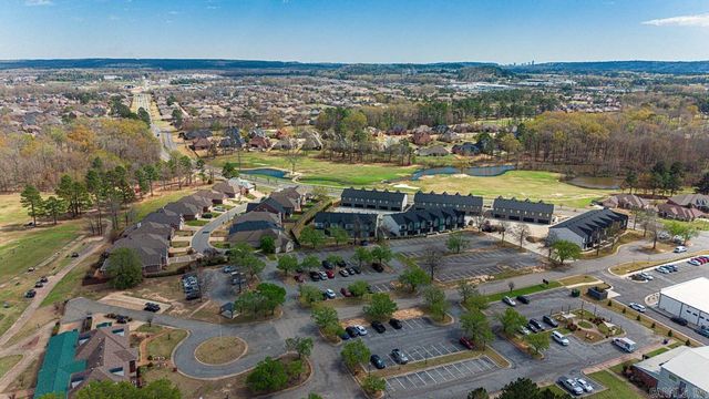 225 Country Club Parkway, Maumelle, AR 72113