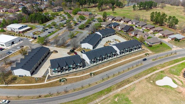 225 Country Club Parkway, Maumelle, AR 72113