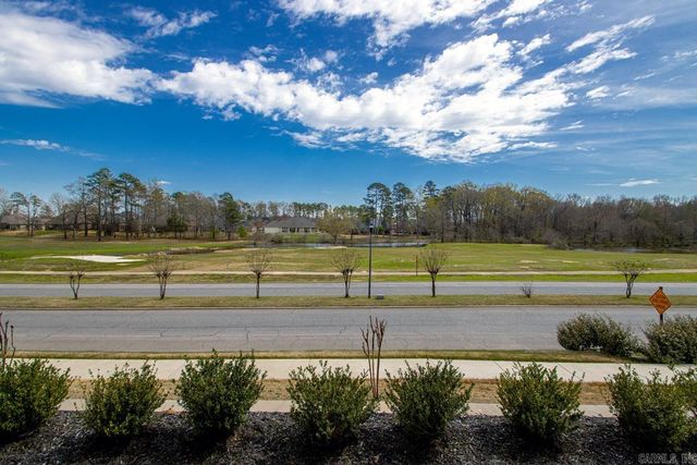 225 Country Club Parkway, Maumelle, AR 72113