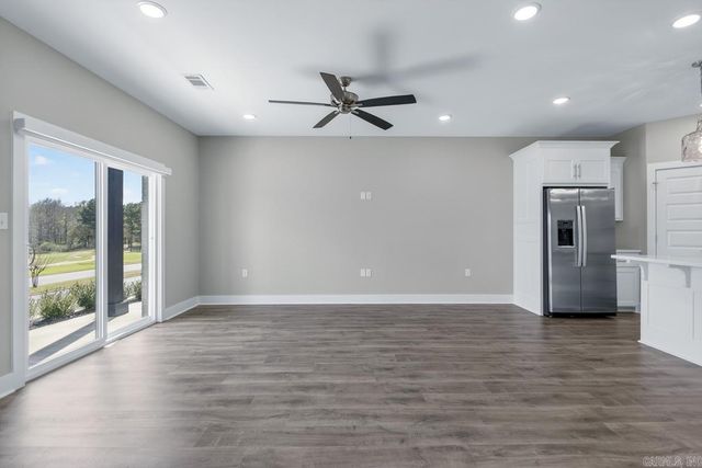 225 Country Club Parkway, Maumelle, AR 72113