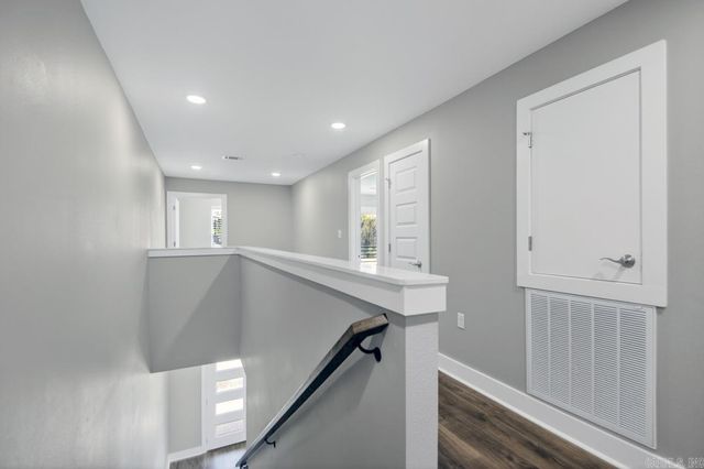 225 Country Club Parkway, Maumelle, AR 72113