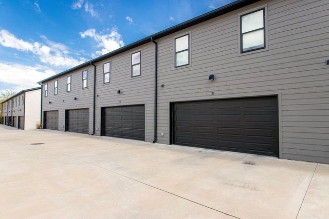 225 Country Club Parkway, Maumelle, AR 72113