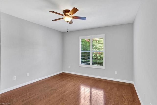 10631 Regent CIR, Naples, FL 34109