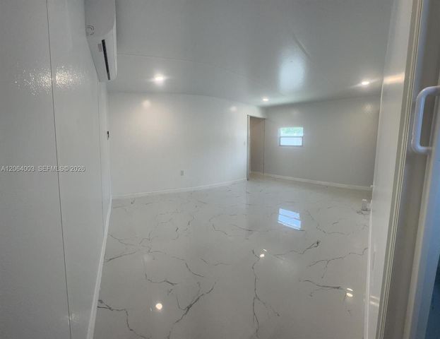 9625 NW 36th Ave REAR B, Miami, FL 33147