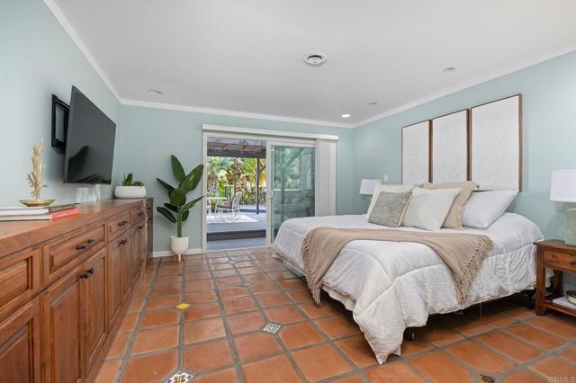 3225 Avenida De Loyola, Oceanside, CA 92056