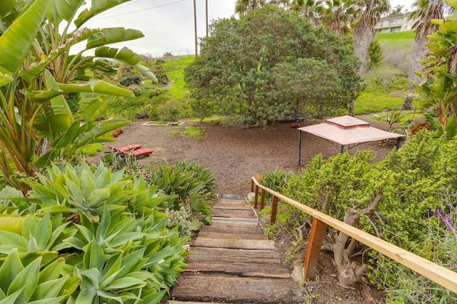 3225 Avenida De Loyola, Oceanside, CA 92056