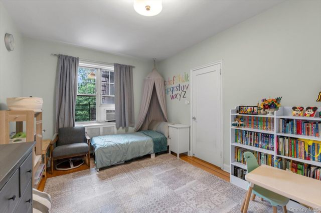 76-35 113 Street 3M, Forest Hills, NY 11375