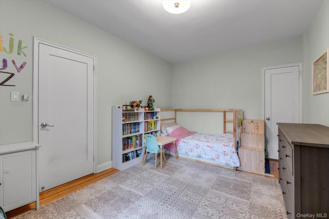 76-35 113 Street 3M, Forest Hills, NY 11375
