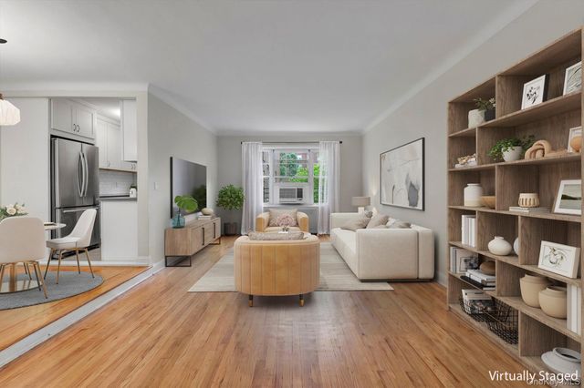76-35 113 Street 3M, Forest Hills, NY 11375