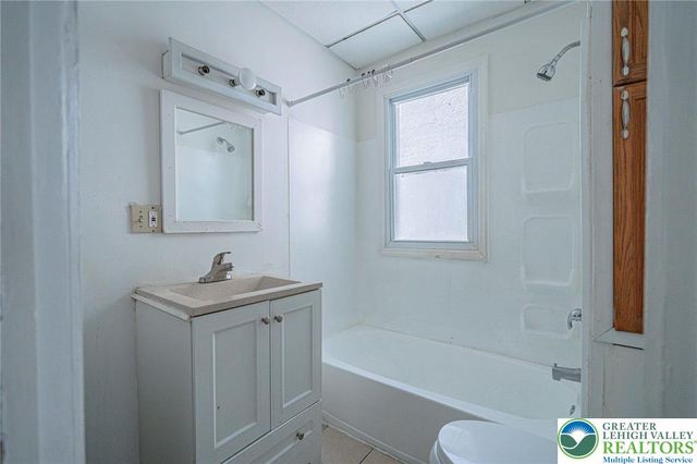 30 S Franklin Street, Allentown City, PA 18102