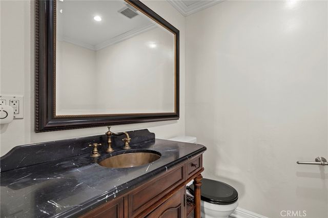 204 W Linfield, Glendora, CA 91740