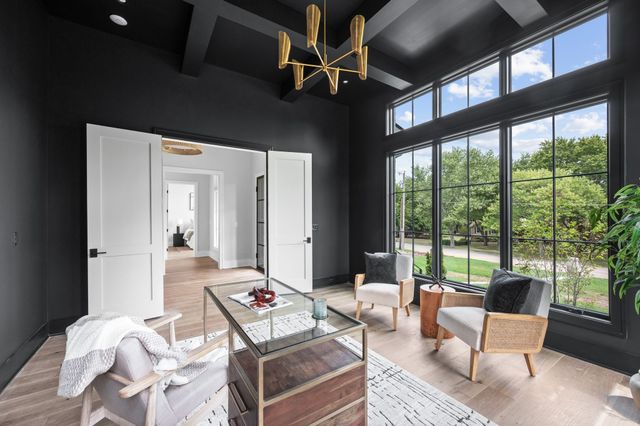 1529 Sam Houston Dr, Brentwood, TN 37027