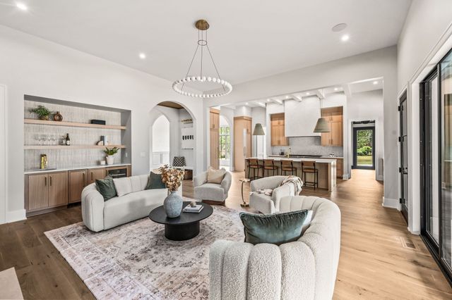 1529 Sam Houston Dr, Brentwood, TN 37027