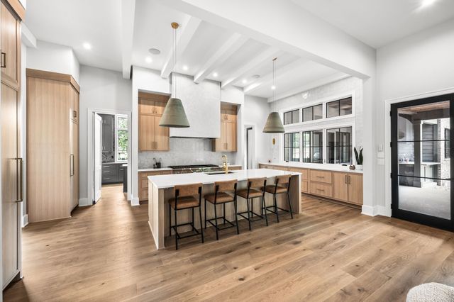 1529 Sam Houston Dr, Brentwood, TN 37027