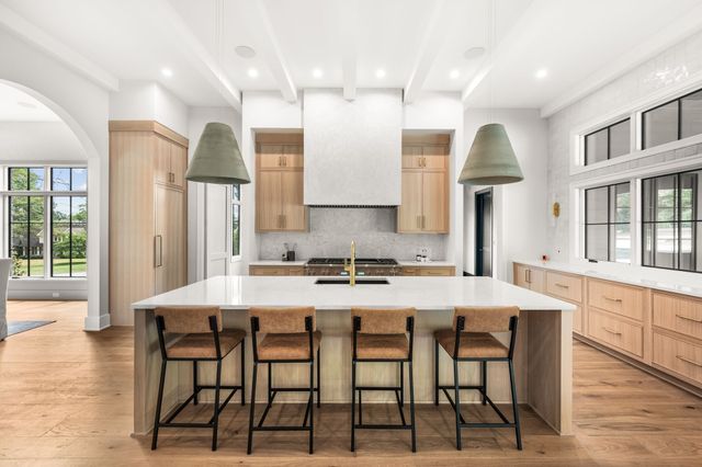 1529 Sam Houston Dr, Brentwood, TN 37027