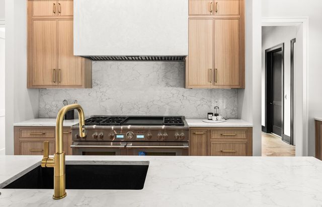 1529 Sam Houston Dr, Brentwood, TN 37027