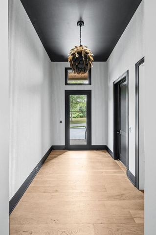 1529 Sam Houston Dr, Brentwood, TN 37027