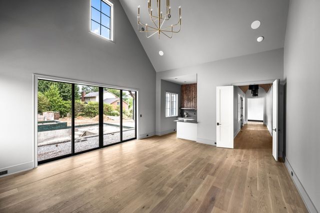 1529 Sam Houston Dr, Brentwood, TN 37027