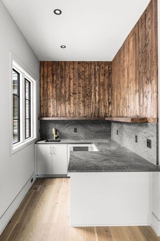 1529 Sam Houston Dr, Brentwood, TN 37027