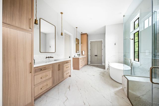 1529 Sam Houston Dr, Brentwood, TN 37027