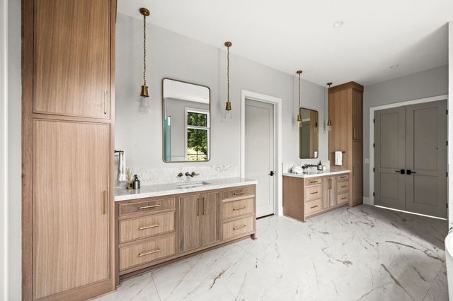 1529 Sam Houston Dr, Brentwood, TN 37027