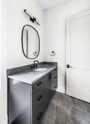 1529 Sam Houston Dr, Brentwood, TN 37027