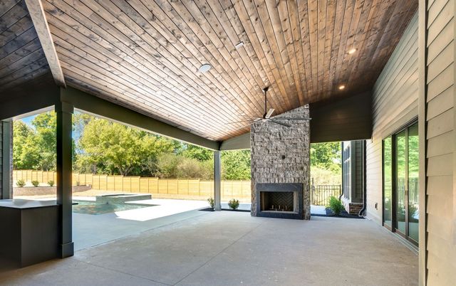 1529 Sam Houston Dr, Brentwood, TN 37027