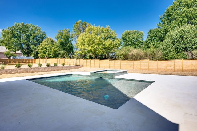 1529 Sam Houston Dr, Brentwood, TN 37027