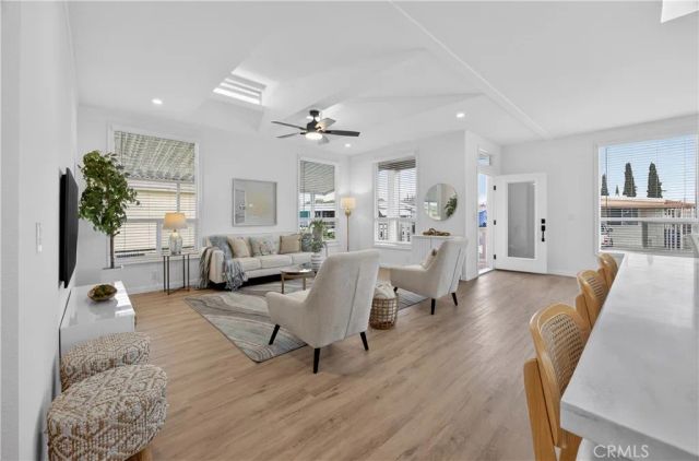 1065 Lomita 180, Harbor City, CA 90710