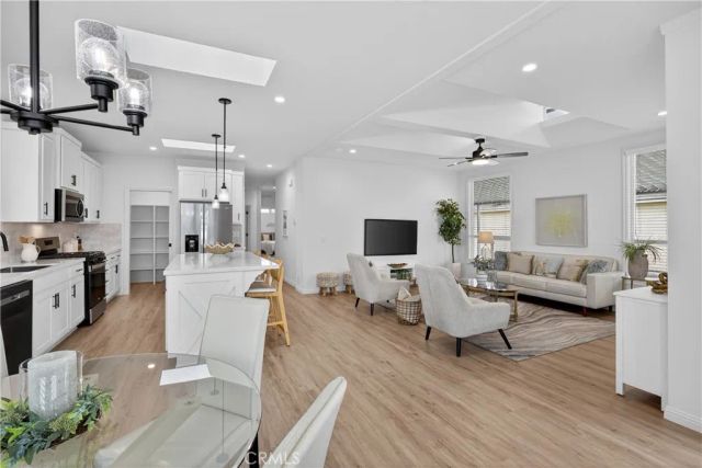 1065 Lomita 180, Harbor City, CA 90710