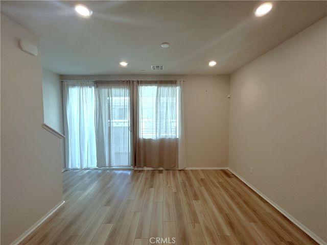 1696 Cayton, West Covina, CA 91790