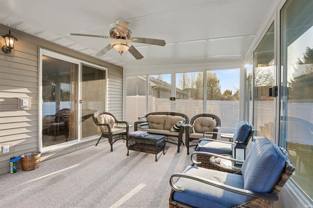 25634 Pack Trail, South Bend, IN 46628