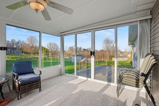 25634 Pack Trail, South Bend, IN 46628