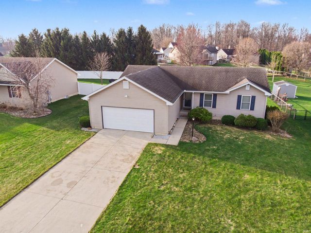 25634 Pack Trail, South Bend, IN 46628