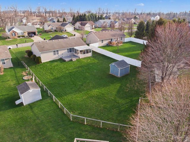 25634 Pack Trail, South Bend, IN 46628