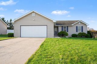 25634 Pack Trail, South Bend, IN 46628