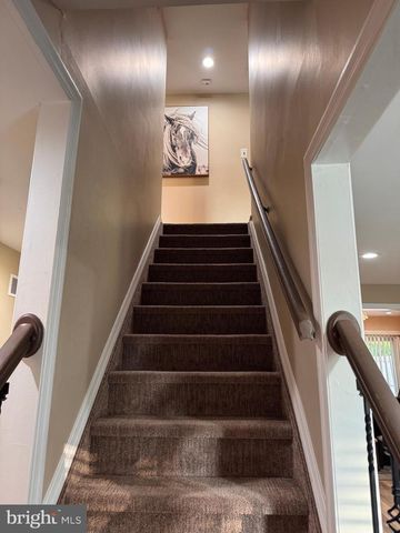 904 WESTERLY DR, Marlton, NJ 08053