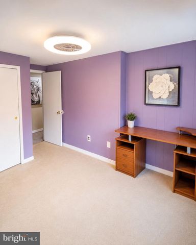 904 WESTERLY DR, Marlton, NJ 08053