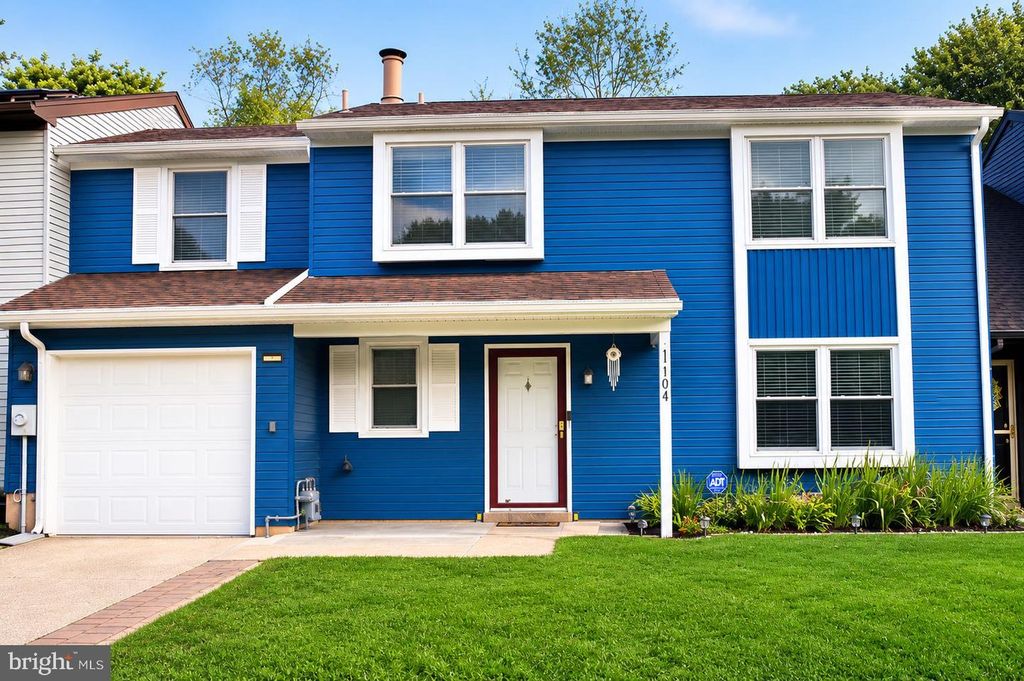 904 WESTERLY DR, Marlton, NJ 08053