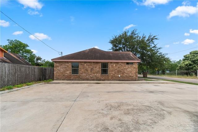 523 Perkins Avenue, Mission, TX 78572