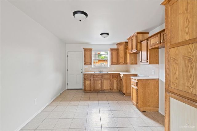 523 Perkins Avenue, Mission, TX 78572