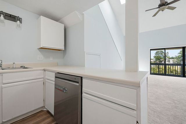 1880 Auburn Ln Apt 26E, Surfside Beach, SC 29575