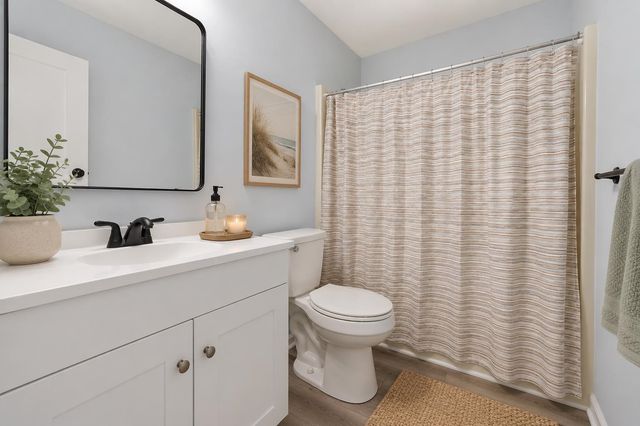 1880 Auburn Ln Apt 26E, Surfside Beach, SC 29575