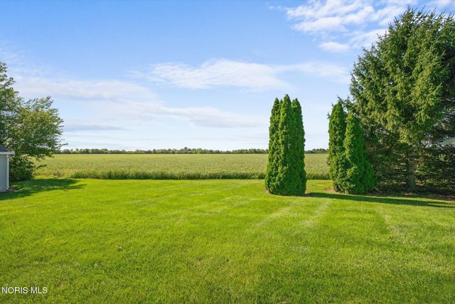 4616 Pickle Road, Oregon, OH 43616