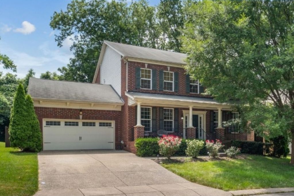 226 Sterling Woods Dr, NE, Mount Juliet, TN 37122