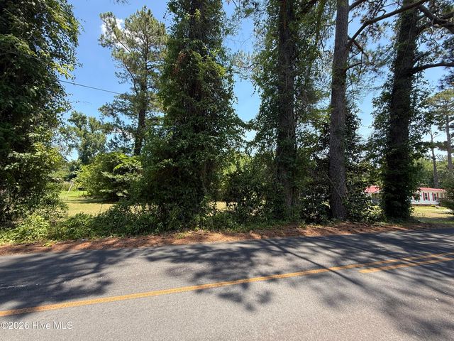 2518 Old Wrightsboro Road, Wilmington, NC 28405